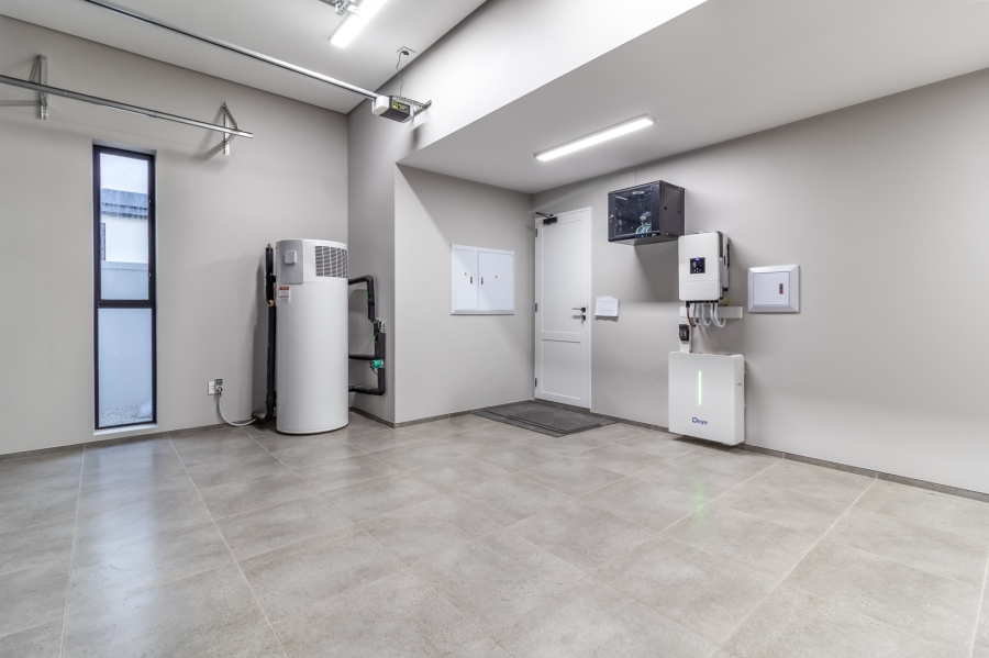 4 Bedroom Property for Sale in Pearl Valley at Val de Vie Western Cape